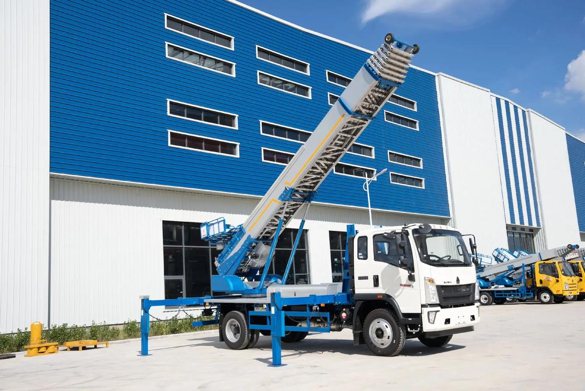 界首小型云梯车上料车租赁多少钱