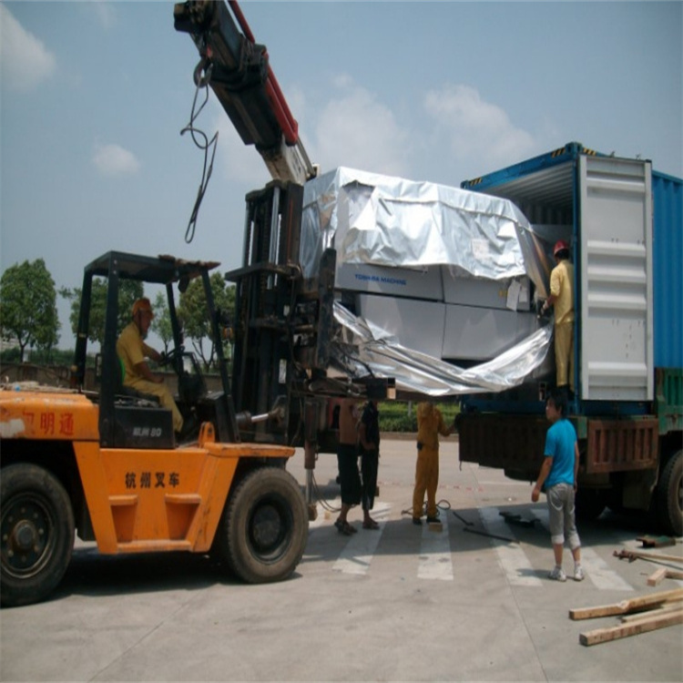 界首物流仓库装卸随车吊租赁服务优势与选择指南