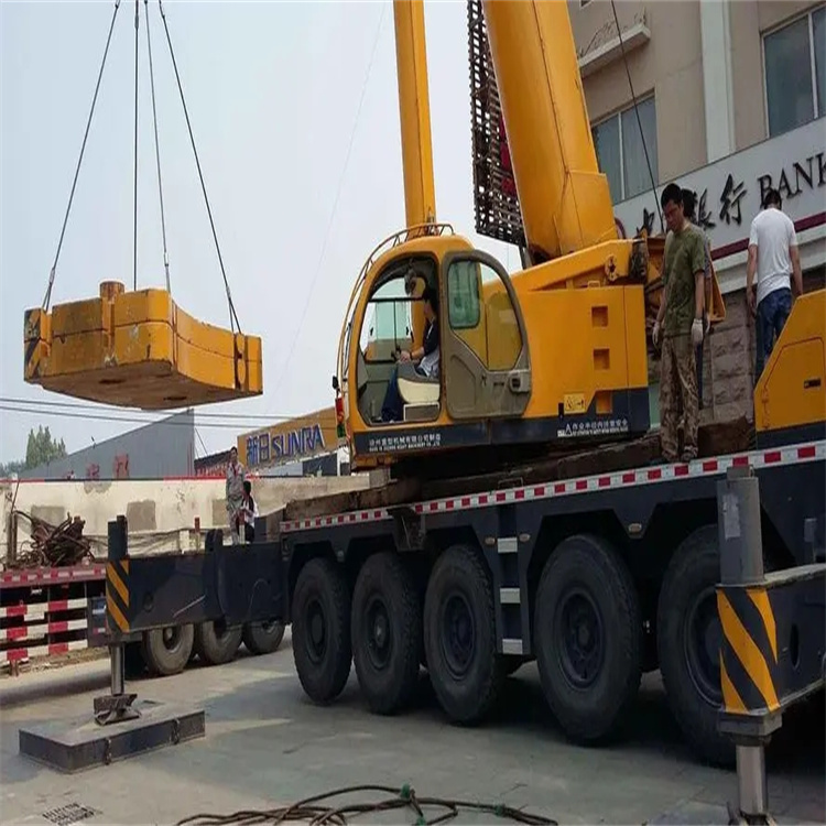 界首当地吊车出租|机器吊装|75吨|工厂搬迁服务